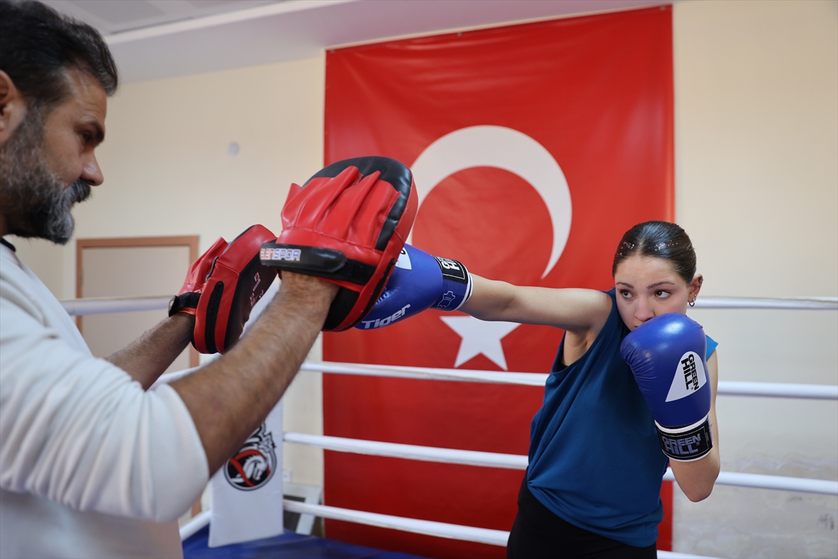 A A 20251221 40038502 40038497 M A R D I N L I S E Z E N B A B A S I N I N Z O R L A M A S I Y L A B A S L A D I G I B O K S T A T U R K I Y E S A M P I Y O N U O L D U