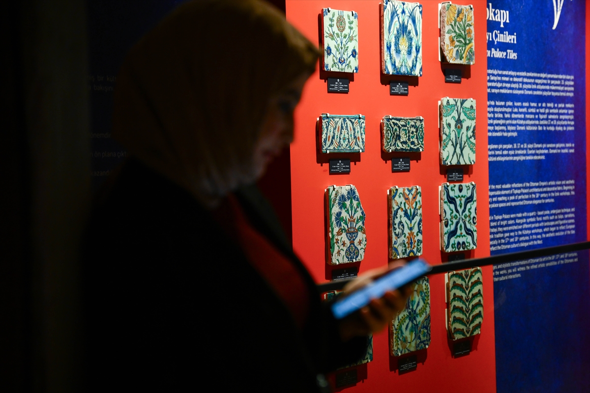 A A 20251224 40064227 40064222 T O P K A P I S A R A Y I N I N M A B E Y N B O L U M U N D E C I N I S A N A T G A L E R I S I A C I L D I