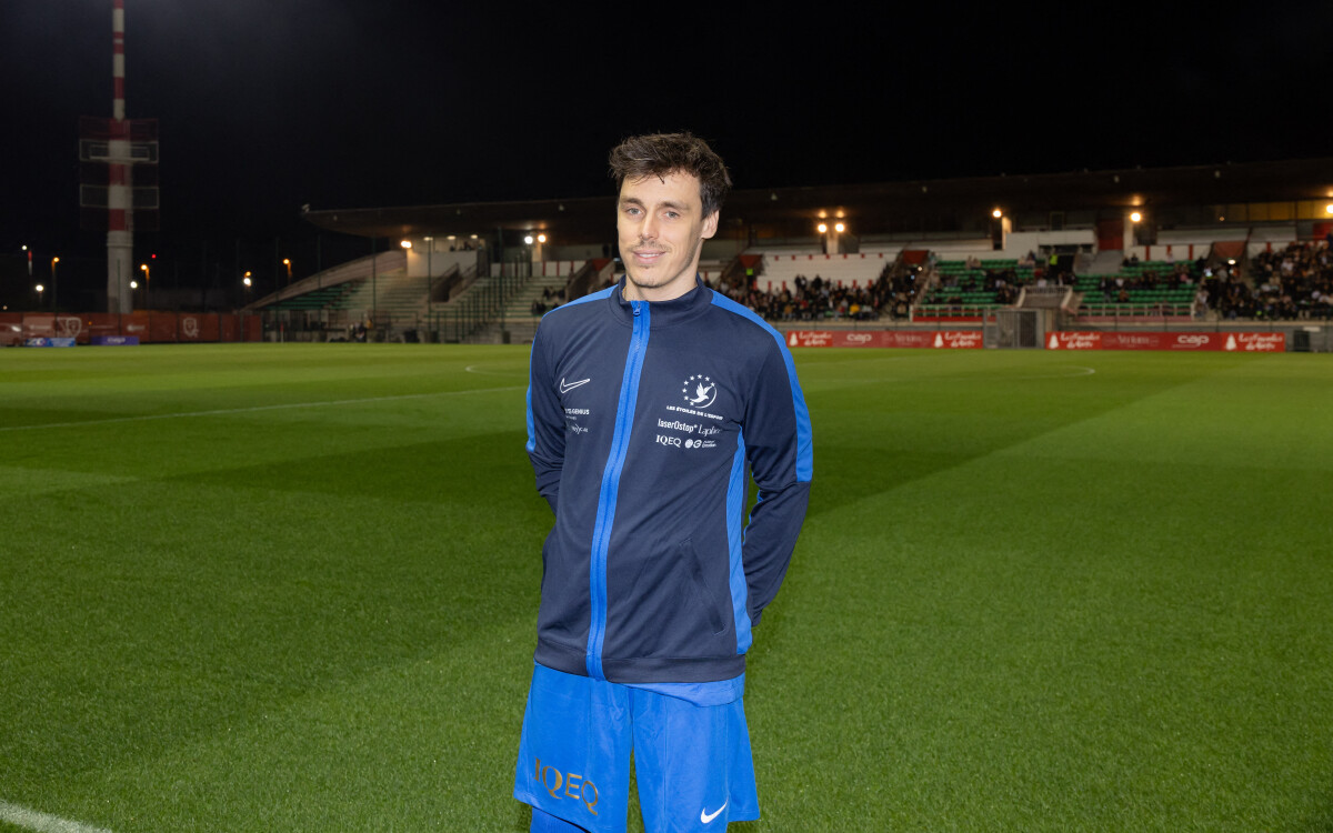 A B A C A 972575 023 X M Ay W S F8 Ca