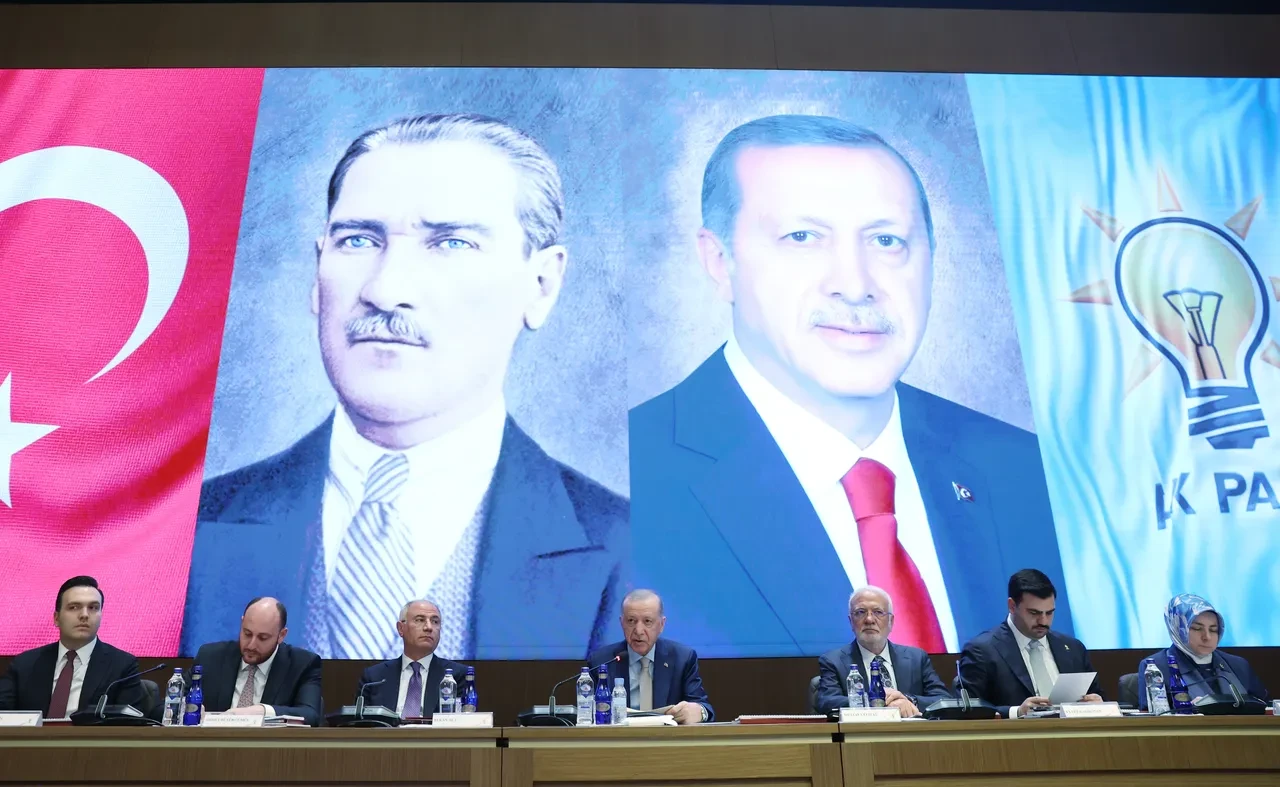 Ak Parti Yogun Gundemle Toplaniyor Gozler Yilin Son Mkyksinda 3271992 202512220725 1