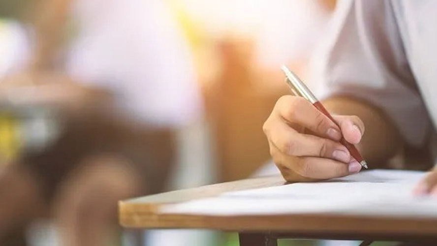 Aöf Tarihleri Kapak