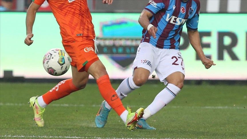 Corendon Alanyaspor Ve Trabzonspor Maçı