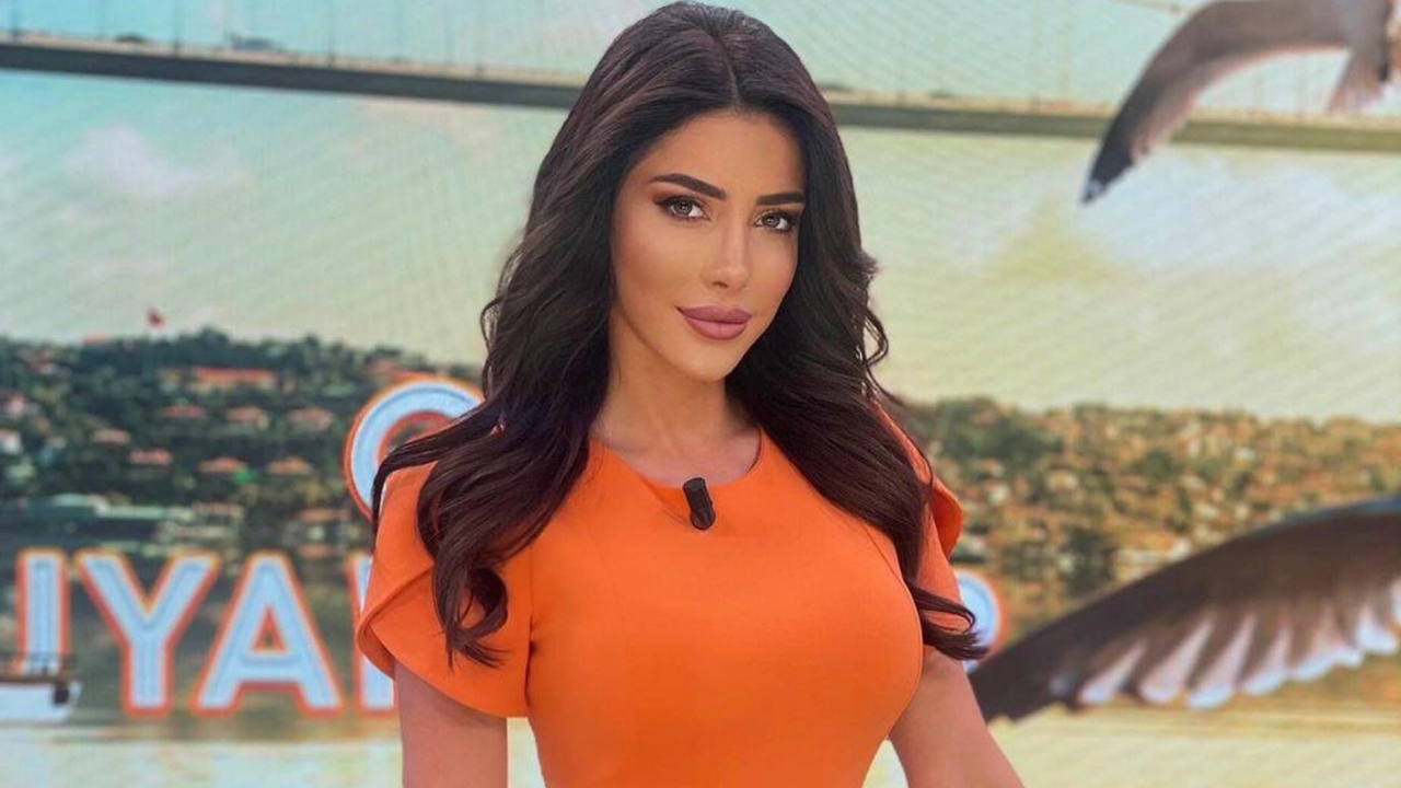 Ela Rümeysa Kimdir Kapak