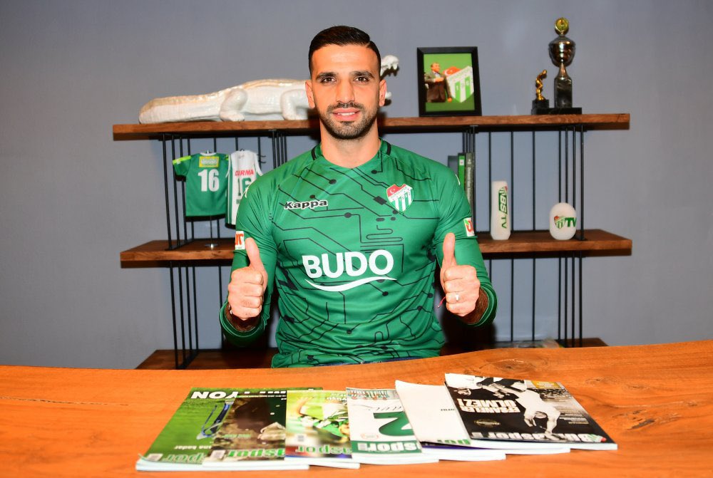 G7 J5Mvq W Q A Ar Zm2