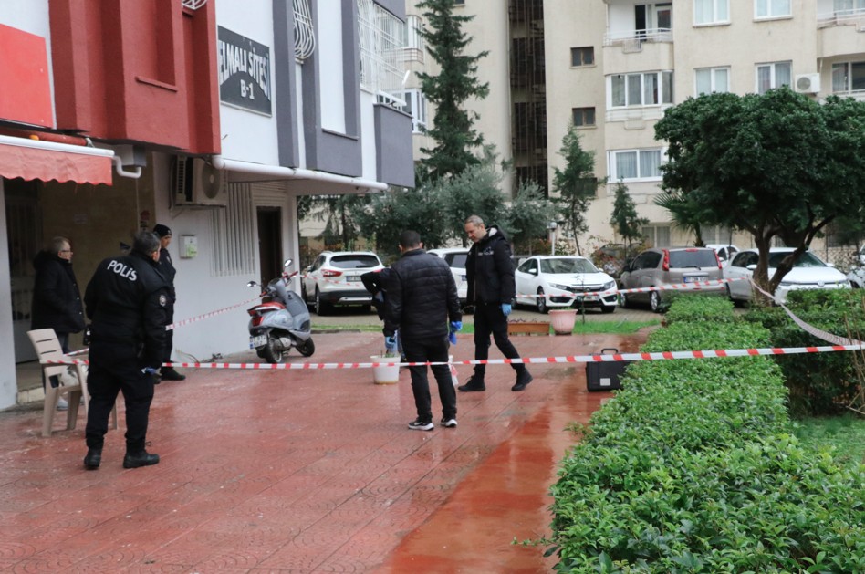 H G F H G F H G H G F F G H