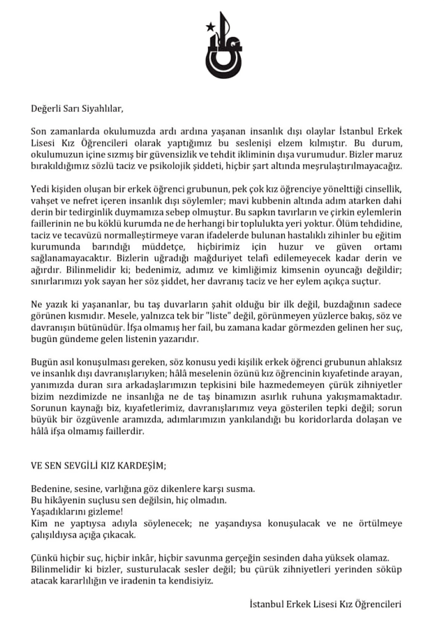 Istanbul Erkek Lisesi Kız Öğrenciler