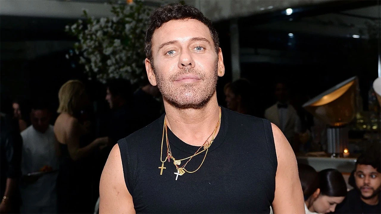 Mert Alas Kimdir Unlu Moda Fotograf Vjoh Onks