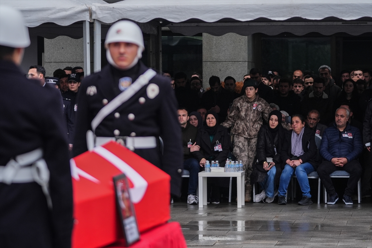 Sehit Polise Veda (2)