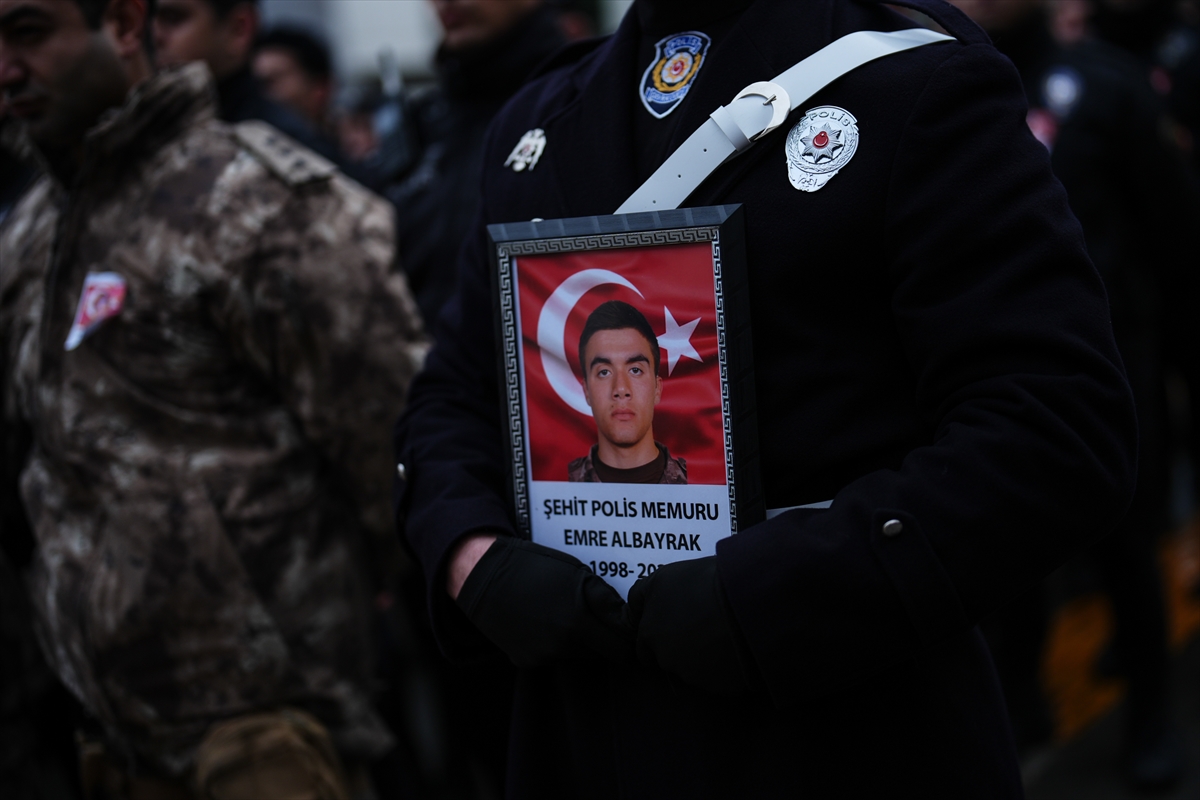 Sehit Polise Veda (3)