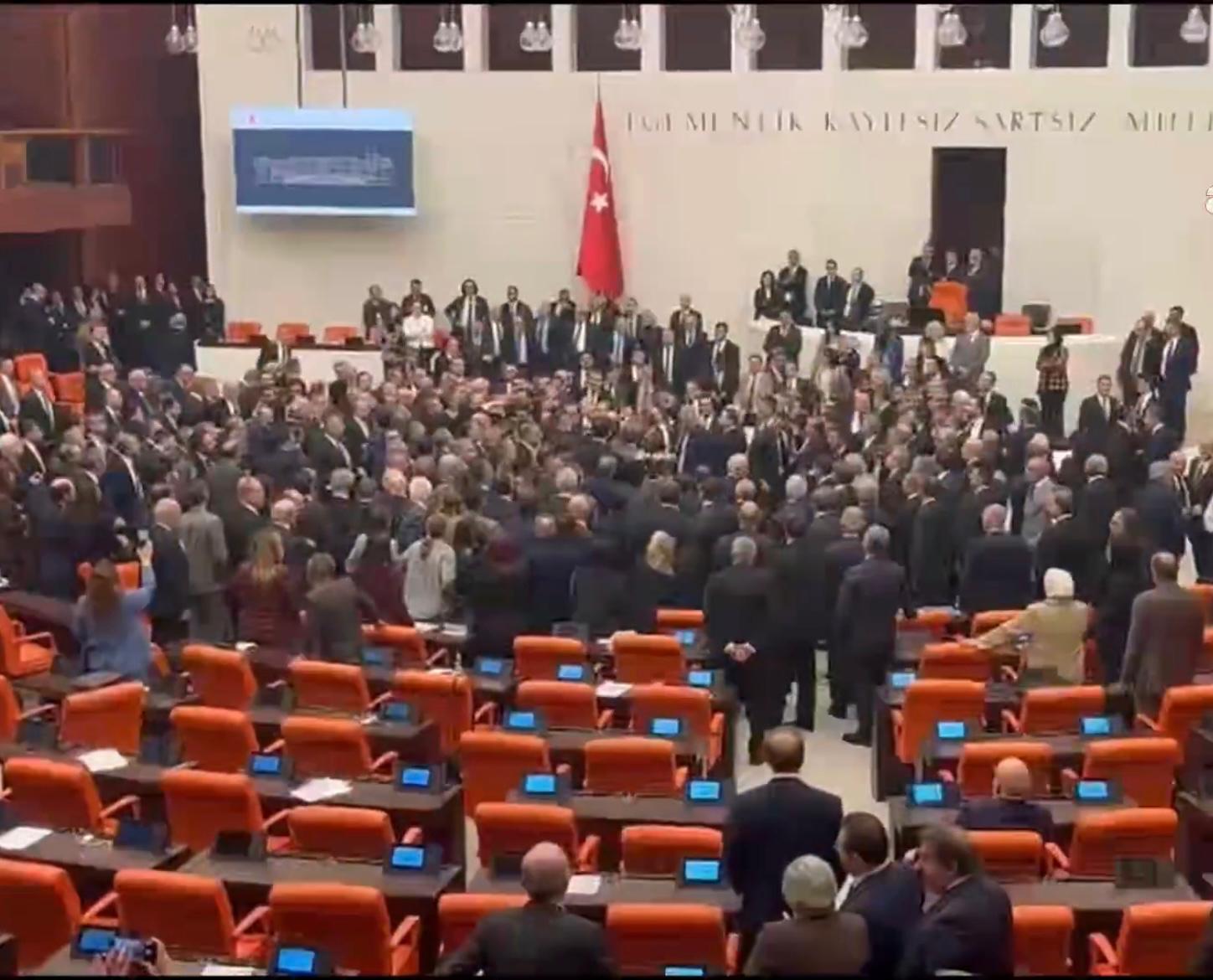 Tbmm Yumruklu Kavga (2)