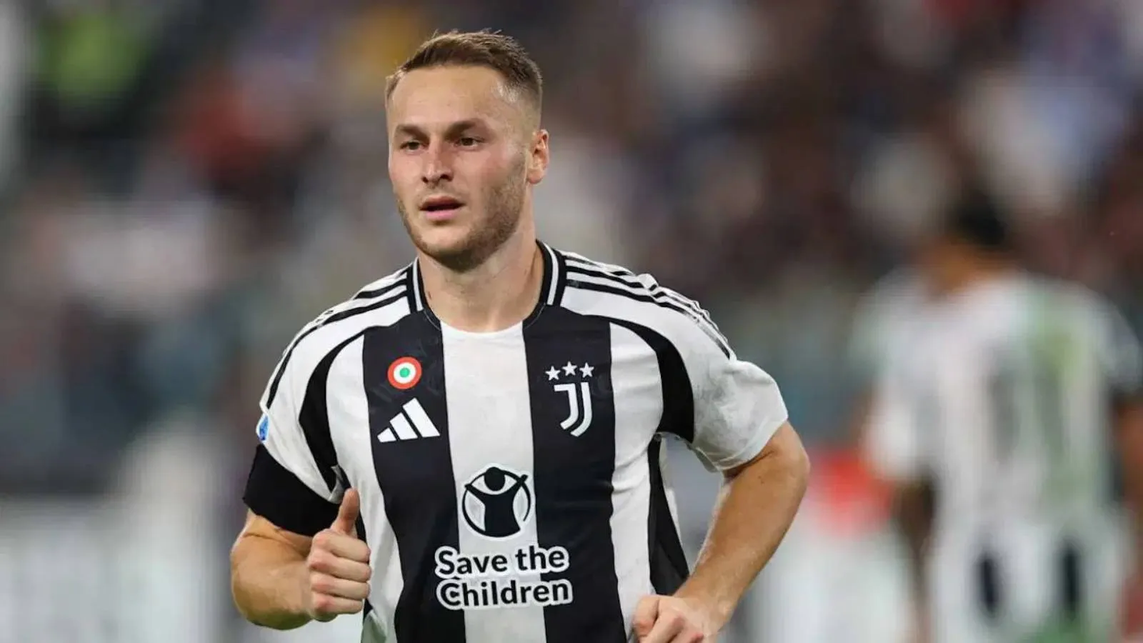 2479Bd37 51E5 42D0 B9E6 C1511414403C