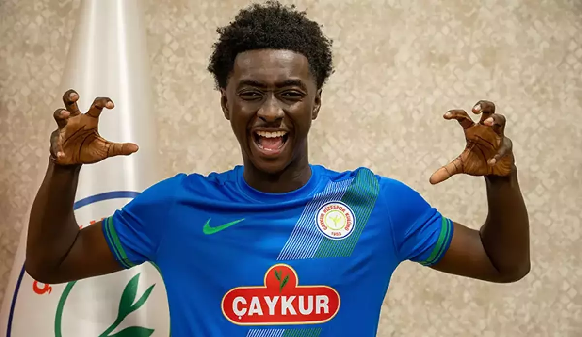 695B79F883703C18356Ac69B