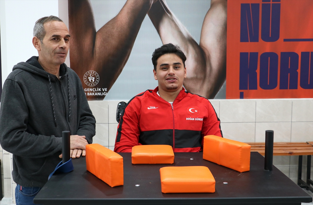 A A 20260101 40132480 40132468 E N G E L I N I B I L E K G U R E S I Y L E A S A N D O G A N M I L L I F O R M A Y I H E D E F L I Y O R