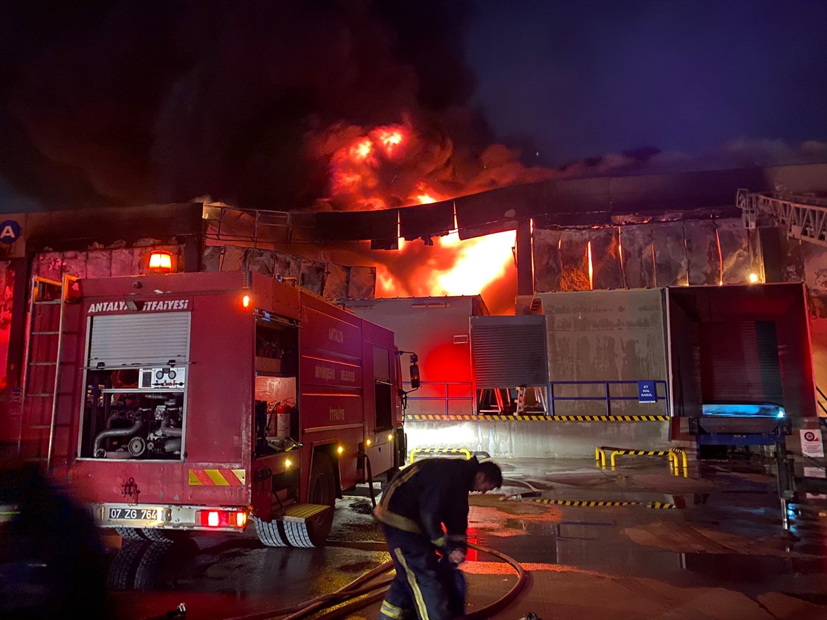 A A 20260104 40160185 40160181 A N T A L Y A D A S O G U K H A V A D E P O S U N D A C I K A N Y A N G I N A M U D A H A L E E D I L I Y O R