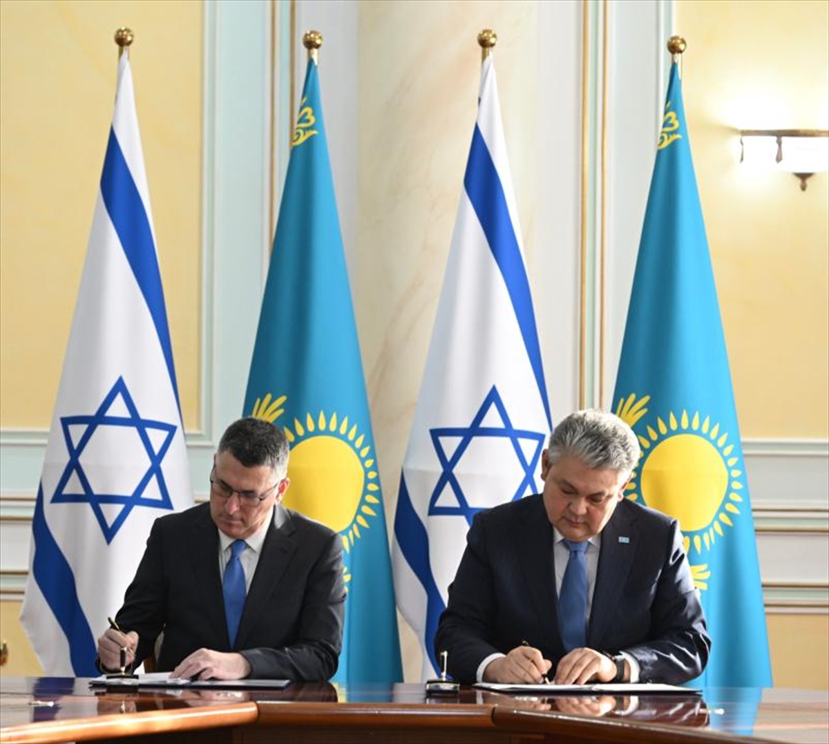 A A 20260127 40381294 40381292 K A Z A K I S T A N I L E I S R A I L A R A S I N D A V I Z E S I Z S E Y A H A T I C I N N I Y E T M U H T I R A S I I M Z A L A N D I