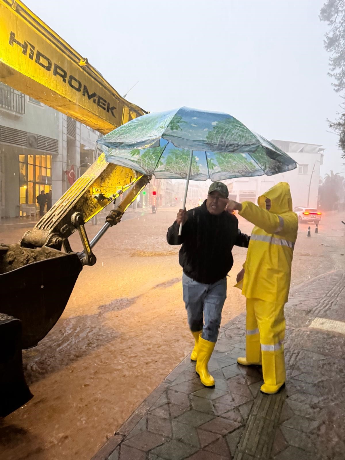 A N T A L Y A K E M E R S U B A S K I N I28