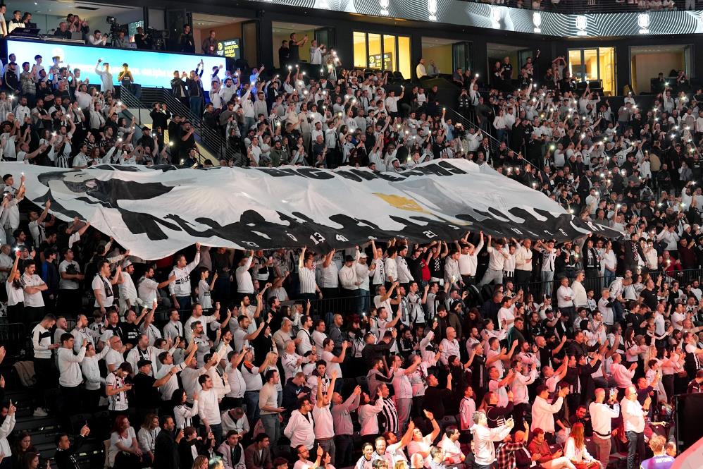 Beşiktaş Fenerbahçe tribün