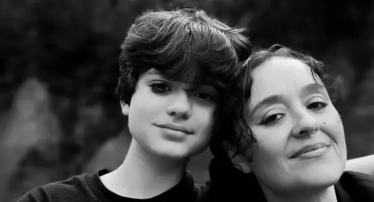 Ahmet Mattia Annesi Ile