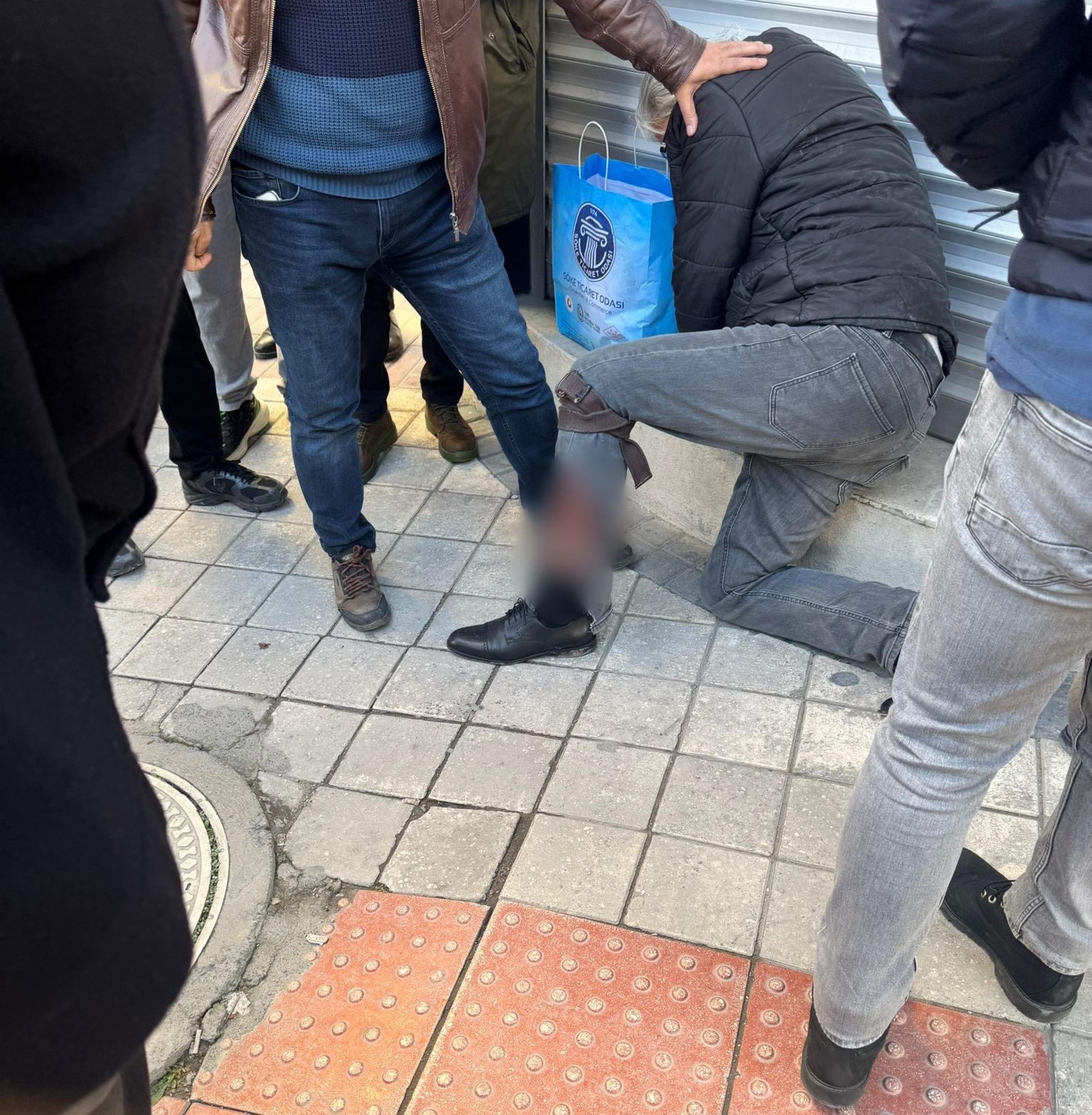 Aydındasilahlısaldırıee (1)