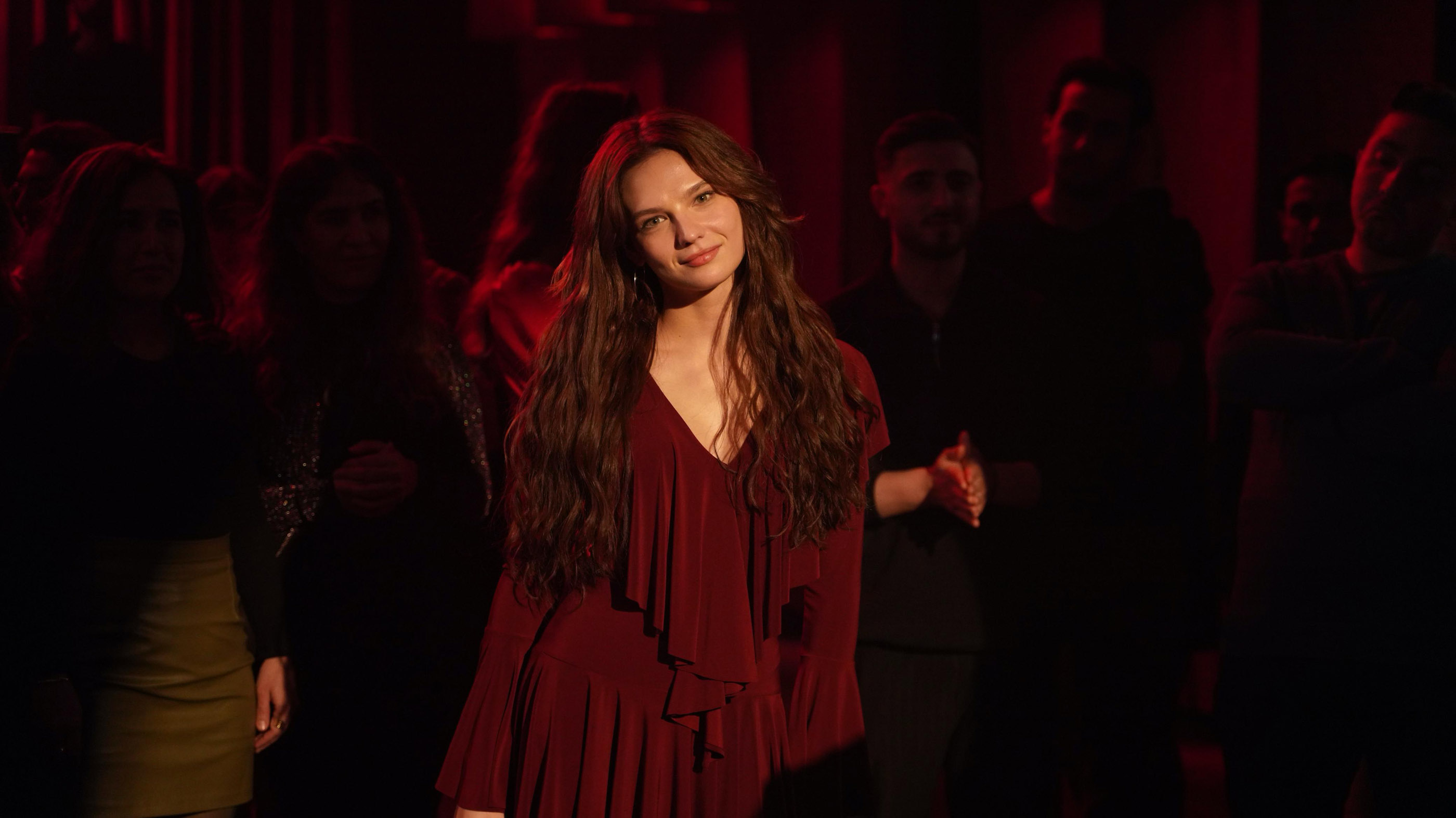 Ayni Yagmur Altinda Rosa2