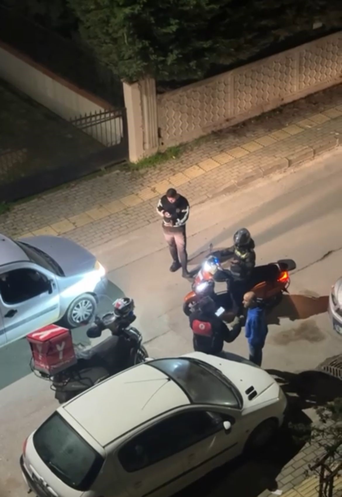 Bursaassılsız1514 (3)