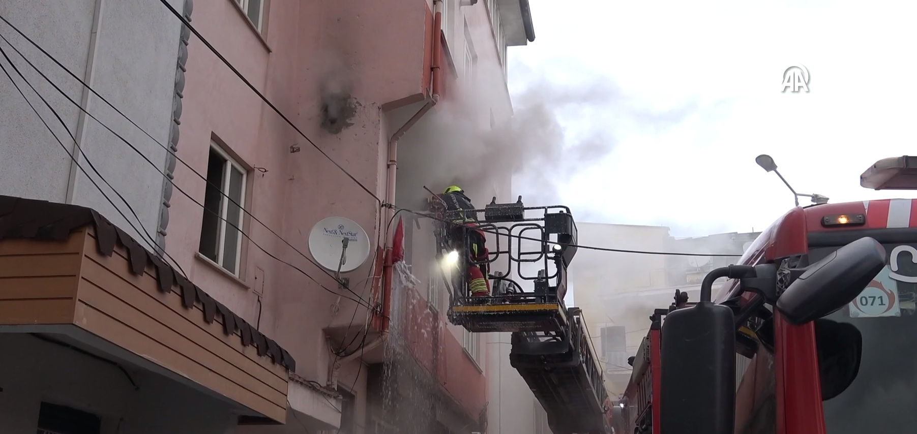 türk bayrağını kurtardı