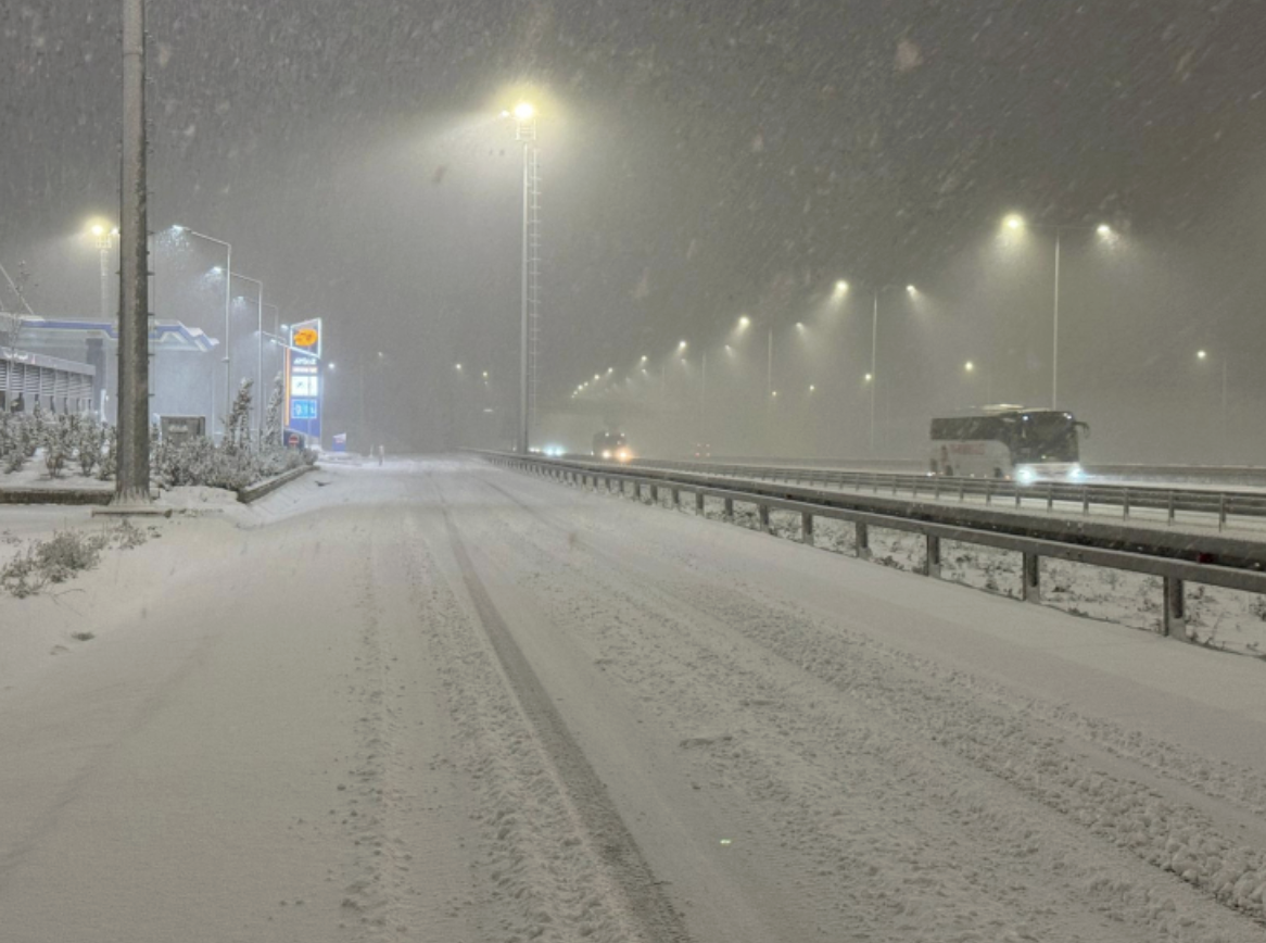 Ekran Resmi 2026 01 01 09.35.27