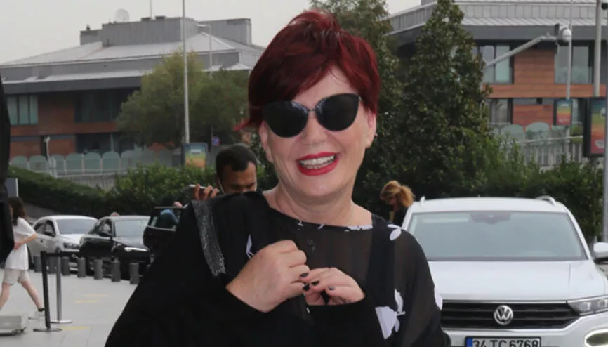 Emel Müftüoğlu Kimdir