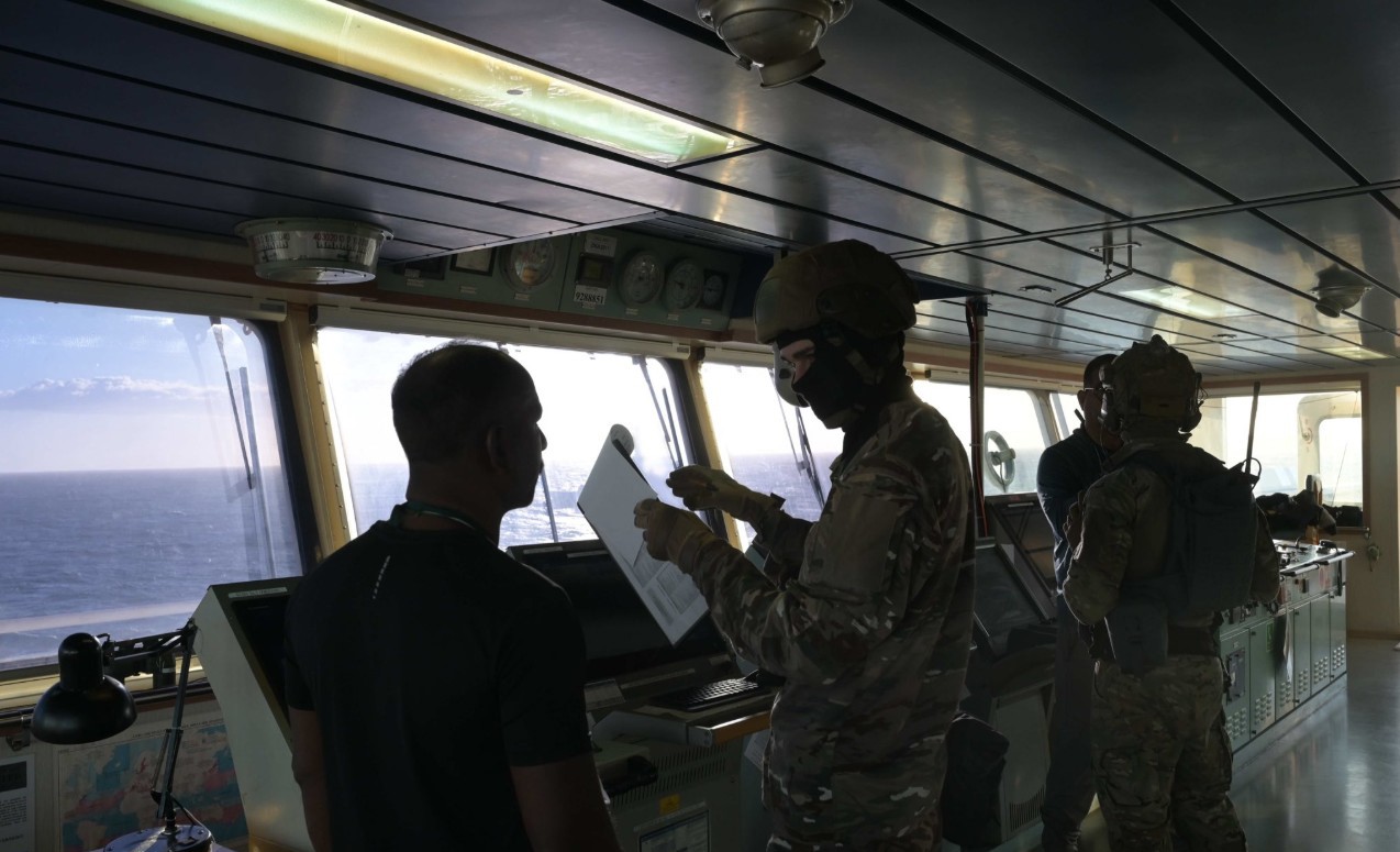 Fransanin El Koydugu Rus Tankeri Marsilyada Limana Cekildi (3)