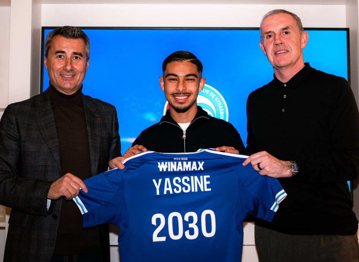 G C E4 Z A W U A A J9 S Q