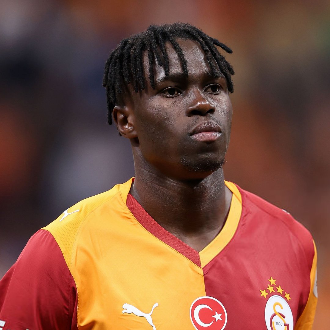 G Cro7 M X E A A Jxi5