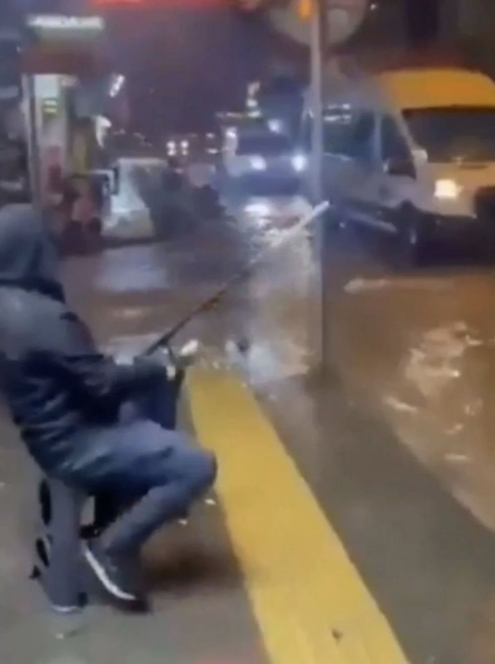 İ Z M İ R S E L56678898723