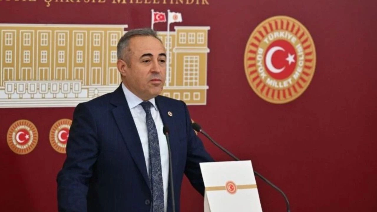 Irfan Karatutlu Kimdir