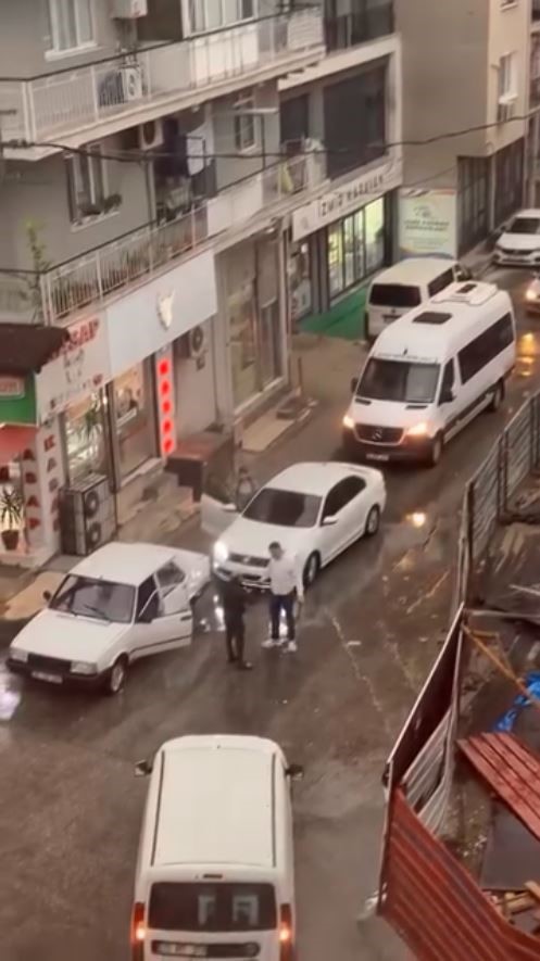 Izmirde Trafik Magandasi Yakalandi 2