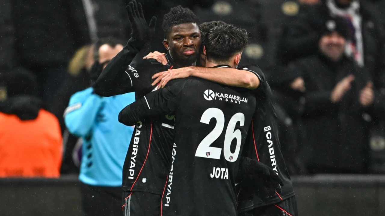 Kartali 905Te El Bilal Toure Ucurdu Besiktas 1 Kayserispor Jiot