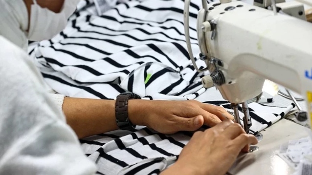 Konfeksi̇yon İşçi̇si̇-1