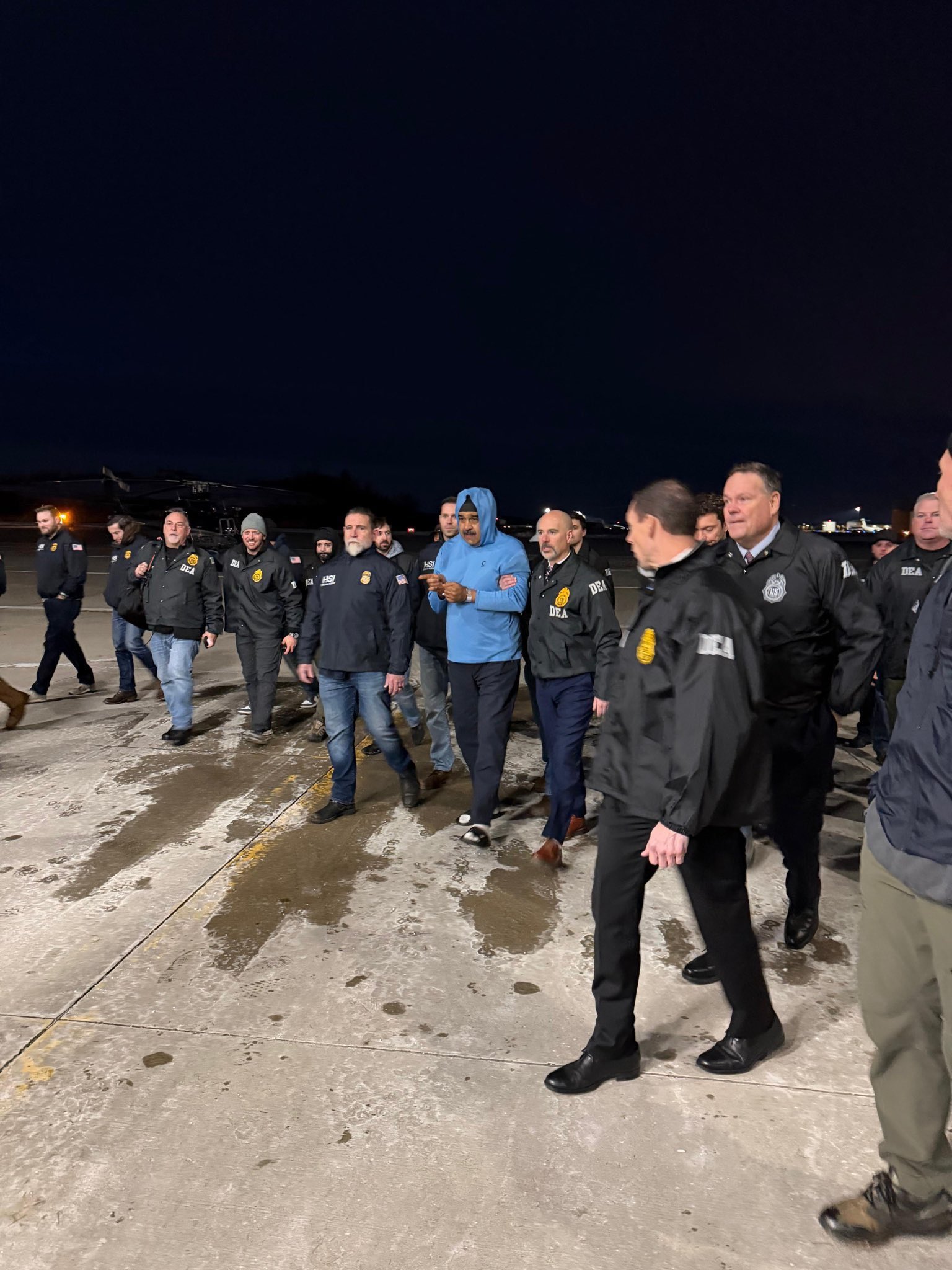 Maduro Gozaltı2 0401