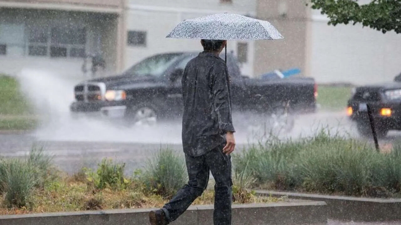 Meteorolojiden Kuvvetli Yağış Ve Fırtına Uyarısı