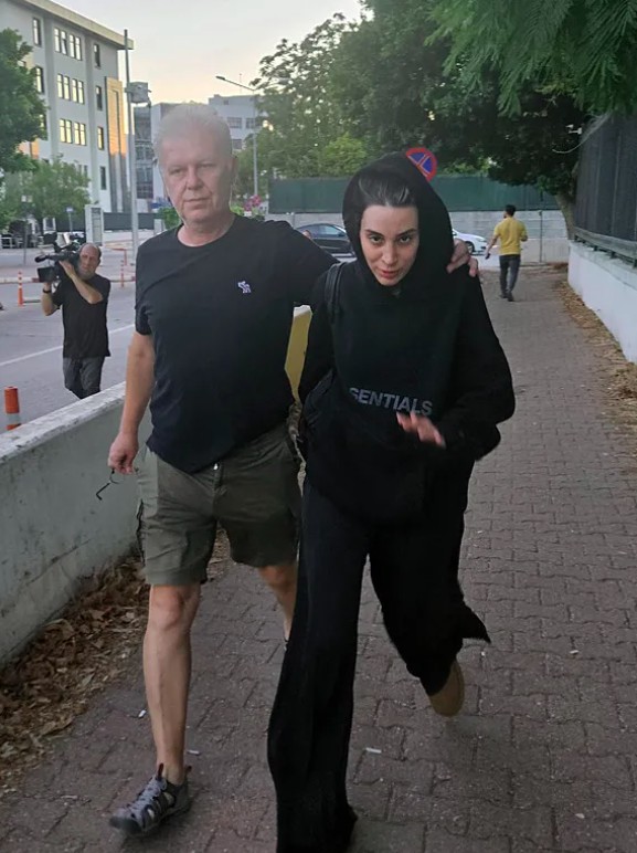 Muhi̇tti̇nbocek4566 (4)