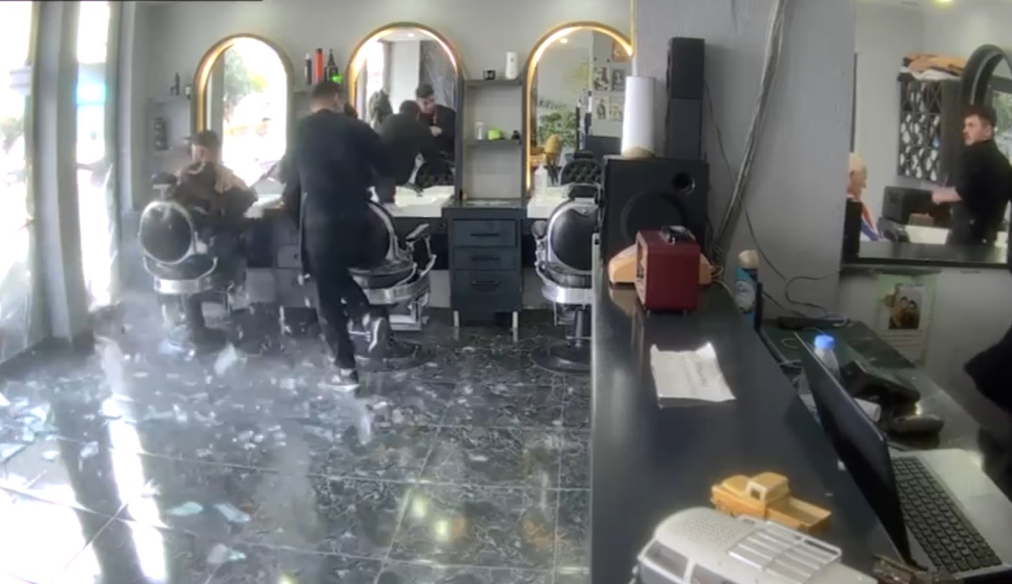 Otomobil Berbere Daldi Musteri O Anlari Kaydetti 4