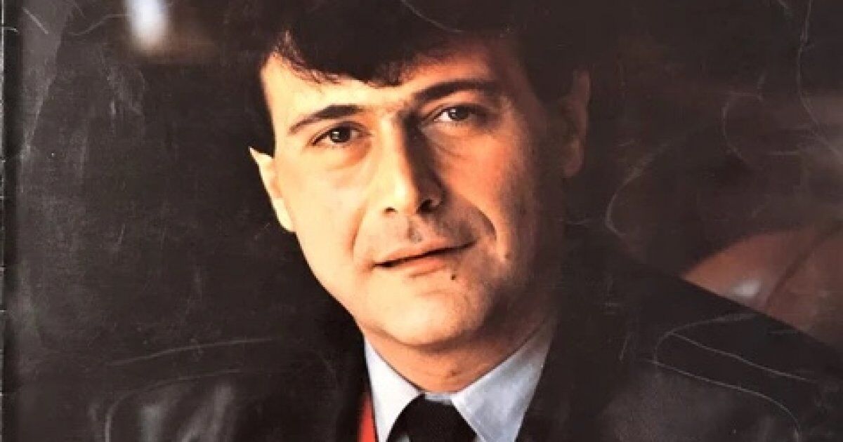 Piyanist Ferdi Özbeğen