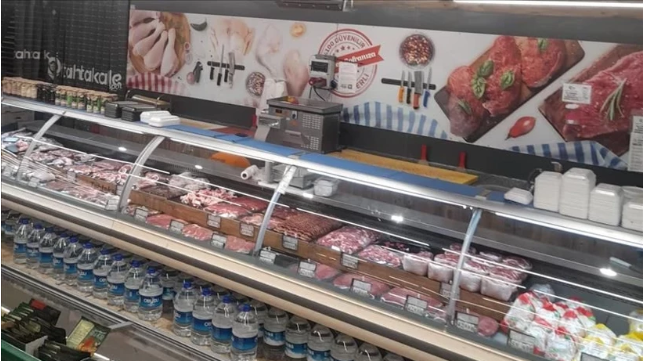 Reyon Görevli̇si̇