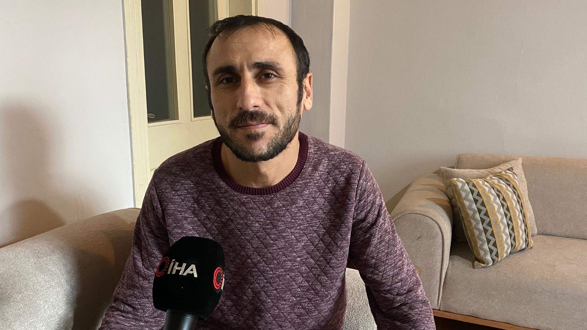 Sinopta Karin Icine Girip Domuz Yakaladi 5