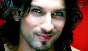 Tarkan 2001