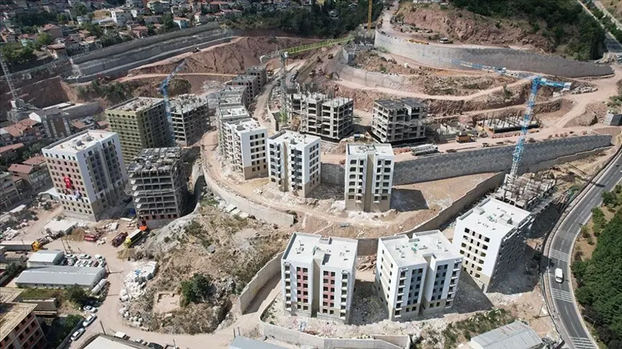 Thumbs B C 285A30De2B0E265A28897 185272