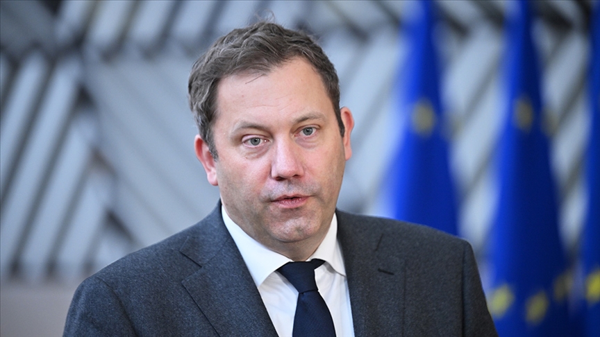 Thumbs B C 45D124Fe51Be3Cf3D2Cc6Ef81Ad0045D