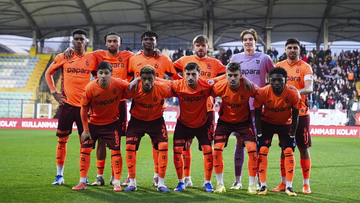 Trabzonspordan Ic Sahada Dikkat Ceken Performans Ivve