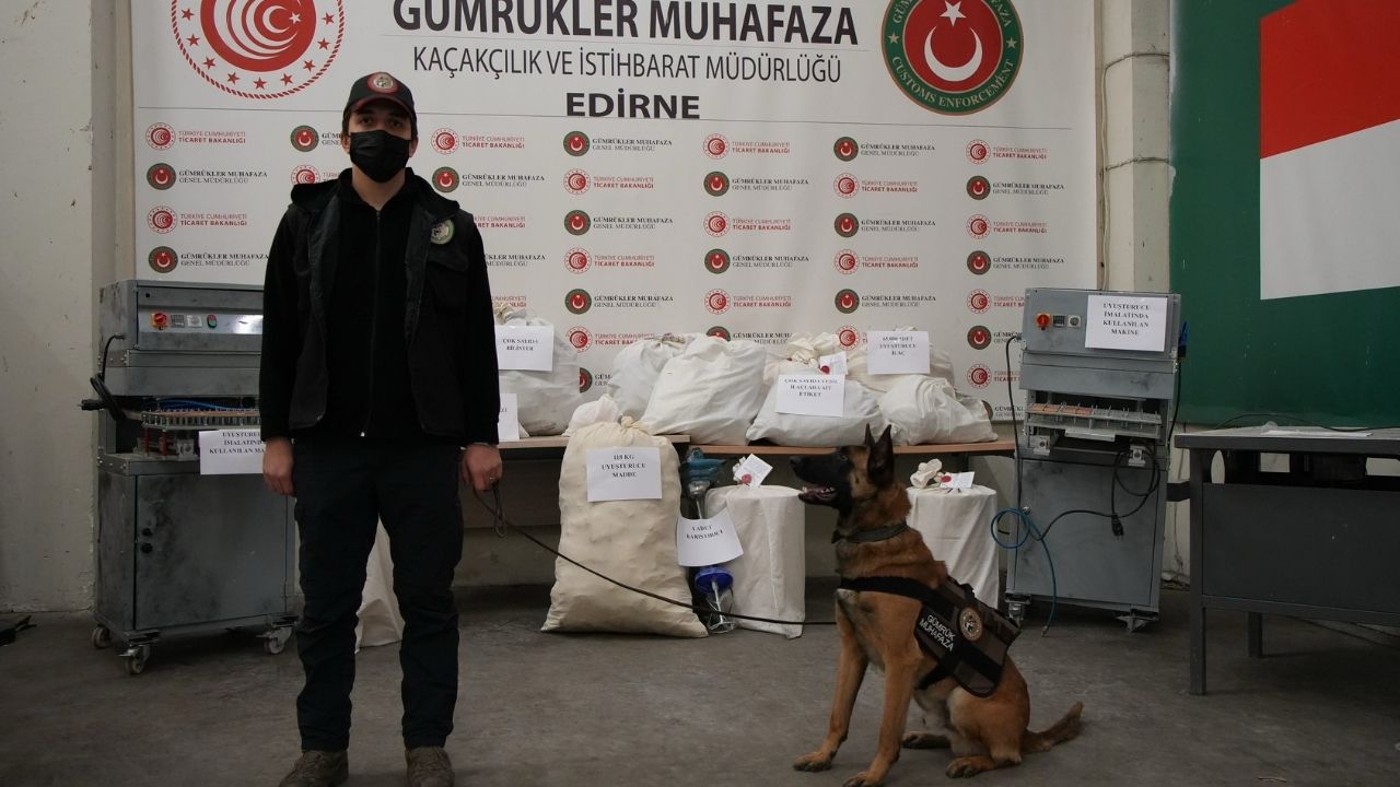 U Y U Ş T U R U C U2