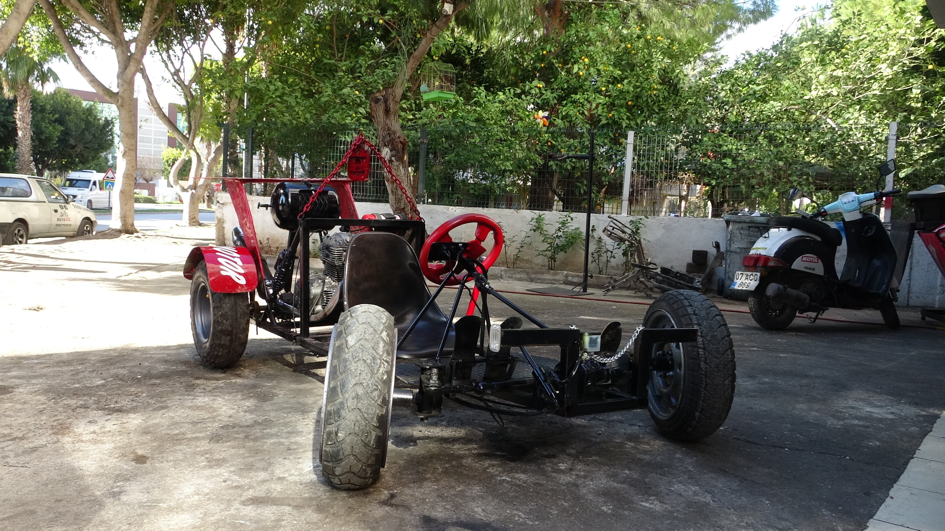 Yapamazsin Demislerdi Antalyali Tamirci Hurdalardan Araba Uretti 3