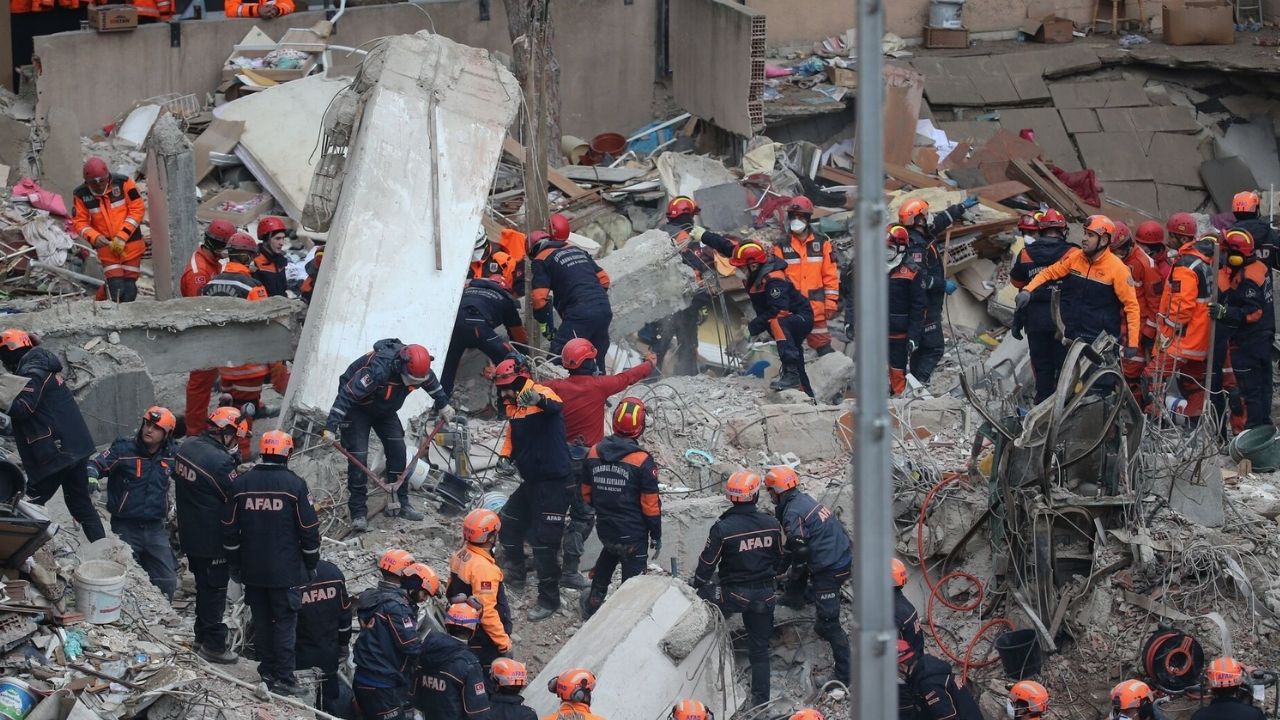 Yeşi̇lyurt Apartmani